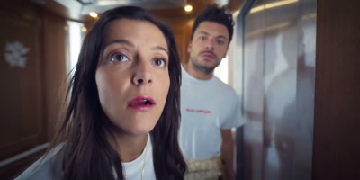 - Hello? Anyone there?
- Yes, hello? Someone there? We're stuck. - Stuck with You
