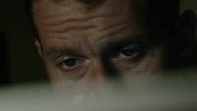 - Hello.
- Are you all right? - The Empty Man