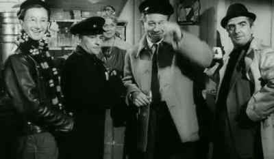 Hello, boys. - Carry On Cabby