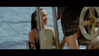 Hello, boys. - Lara Croft Tomb Raider: The Cradle of Life
