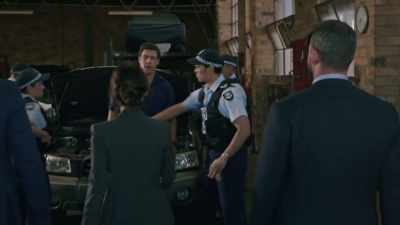 Hello Dale, we're here to arrest you - Informer 3838