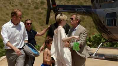 Hello, darling. How are you?
Well done, Danny. Well done. - The Night Manager