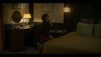 Hello, darling, it's me.
I'm not calling too late, am I? - Fosse/Verdon