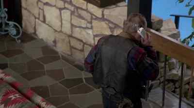 Hello, delbert? Sam garland. - Lassie
