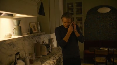 - Hello?
- Derek. - Full Circle