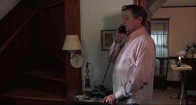 Hello, Eddie? Yeah, it's me, Artie. - The Friends of Eddie Coyle