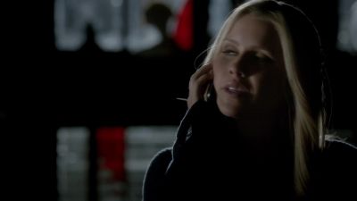 Hello, Elena. - The Vampire Diaries