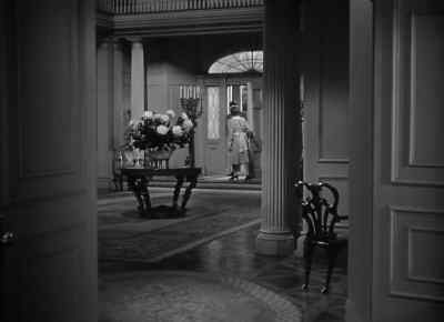 - Hello, Elsie.
- Good afternoon, Mr. Sutton. - Possessed