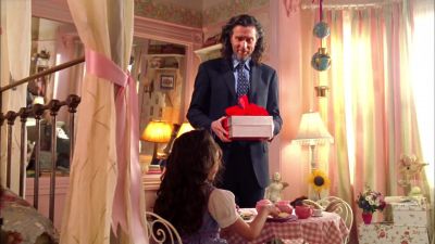 Hello, Emily. - Smallville