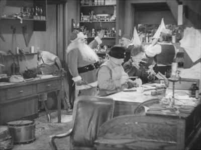 Hello everybody. How's everything? - Babes in Toyland