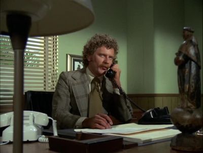 HELLO, EXCHANGE,
THIS IS DR. FOWLER. - Hawaii Five-0