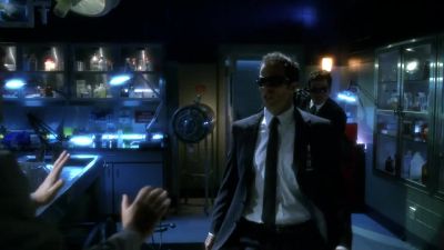 Hello? Excuse me,excuse
me. Hey,hey,stop! - CSI: Crime Scene Investigation