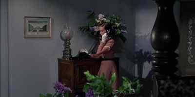 Hello? G-Get - Get me the desk, please. - Magnificent Obsession