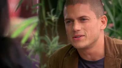 - Hello, Gretchen.
- Where's Whistler? - Prison Break