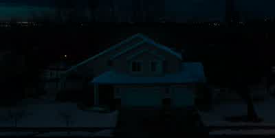 Hello, you have reached......the Ardor residence. - Midsommar