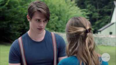 - Hello.
- Hello. I'm Mark Fleming. - The Watcher in the Woods