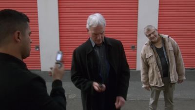 Hello. Hello! - NCIS
