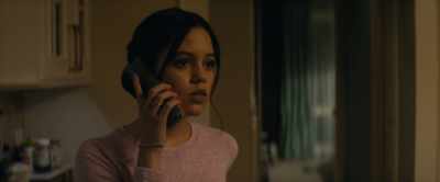 - Hello?
- Hello. - Scream
