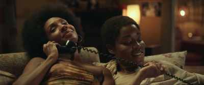 - Hello?
- Hey, Simone. - Daisy Jones & the Six