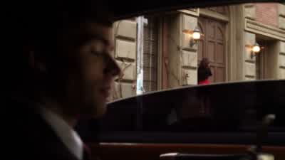 Hello. Hey, where are you? You look good. - Pretty Little Liars