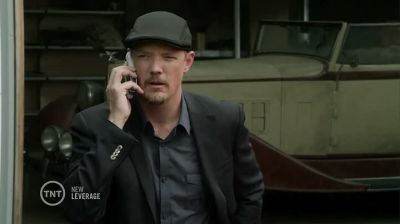 - Hello?
- Hi. - Leverage