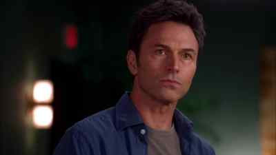 - Hello.
- Hi. - Private Practice