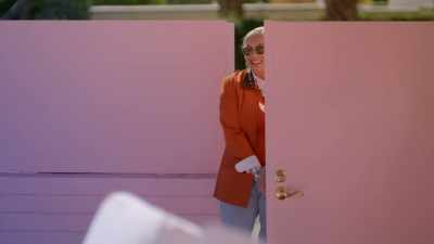 Hello! Hi! - Trixie Motel