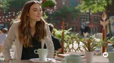 Hello, honey. What are
you doing tomorrow at noon? - Love in Translation