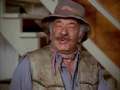 Hello, Hotel Deux
Perroquets. May I help you? - Murder, She Wrote