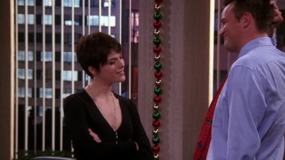 -Hello.
-Hey, Rach, it's me. - Friends