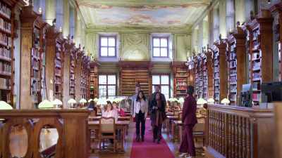 Hello. I'm Johanna, - Love on the Danube: Love Song