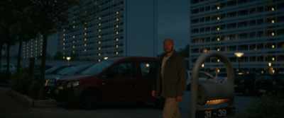 - Hello? - It's Jimmy. Are you Zaid? - Darkland: The Return