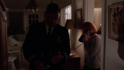 - Hello.
- it's me. Sorry to interrupt your dinner. - The X-Files