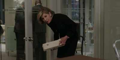 - Hello.
- Just plugging in your computer. - The Good Fight