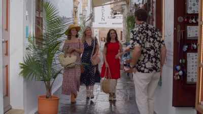 Hello! Kalimera. - The Wedding Veil Journey
