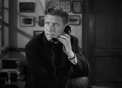 Hello, kitchen?
Mr. Brown, how soon will lunch be ready? - Boys Town