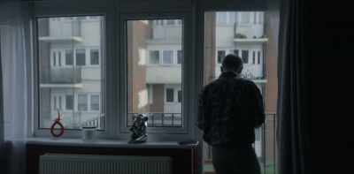 -Hello, ladies. There we are. - Four Lives