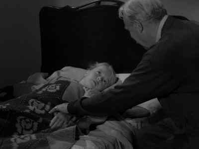 Hello, little monkey. - The Twilight Zone