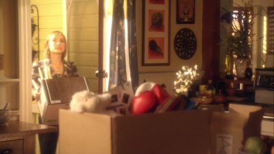 Hello? Lois? - Smallville