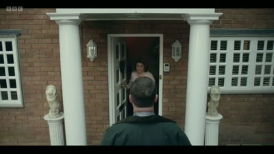 Hello, love. No, we don't need any
tarmacking, thank you very much. - The Power of Parker