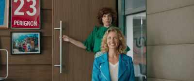 - Hello.
Mary, you can leave us, - Rolling to You