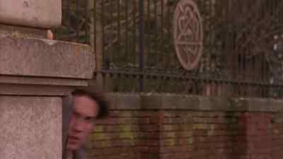 Hello. May I see your
invitation, please? - Relic Hunter