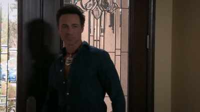 - Hello, Mick.
- ( laughs ) - High Heel Homicide