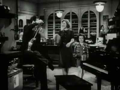Hello, Miss Simmons. - Pot o' Gold