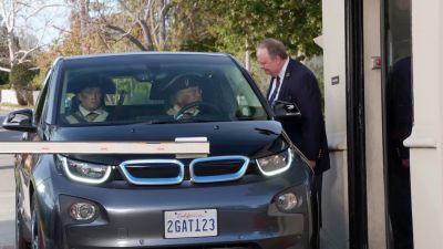 Hello, Mr. David.
Nice to meet you. - Curb Your Enthusiasm