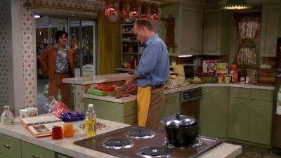 HELLO, MR. FORMAN. - That '70s Show