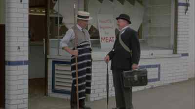 Hello, Mr. Mainwaring.
We showed them, didn't we? - Dad's Army