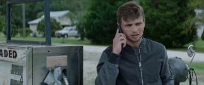 Hello? [music plays on radio] - Breakwater