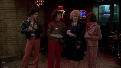 HELLO, MY LOVELIES. - That '70s Show
