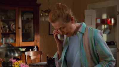 Hello?
Oh, hello, Mr. Smalls. - Dawson's Creek